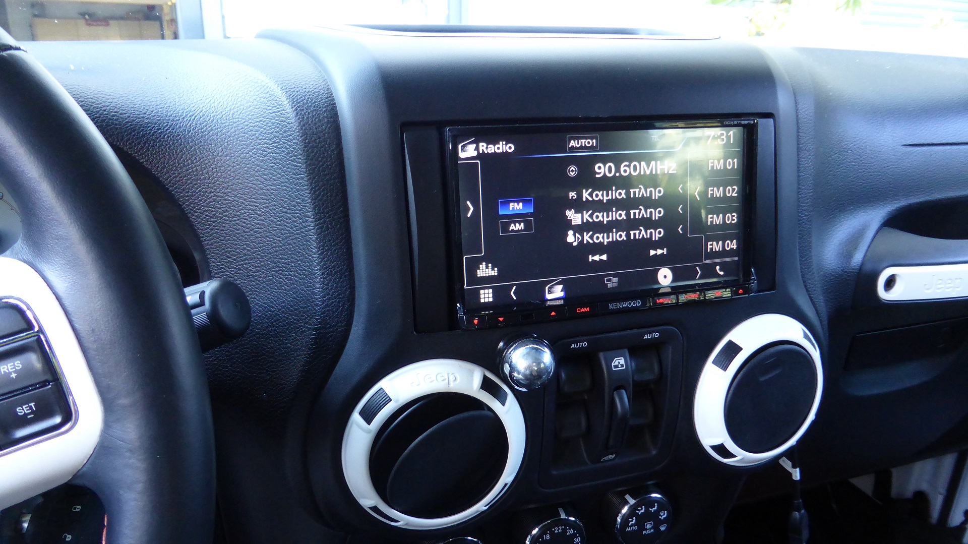 Jeep Wrangler του 2011. Apple CarPlay, Android Auto, Tv Tuner Mpeg4